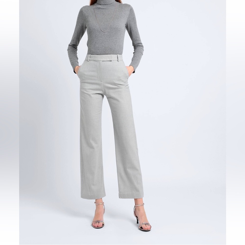 Like new ‘&Other stories’ midwaist gray woollen pants. US 2-4